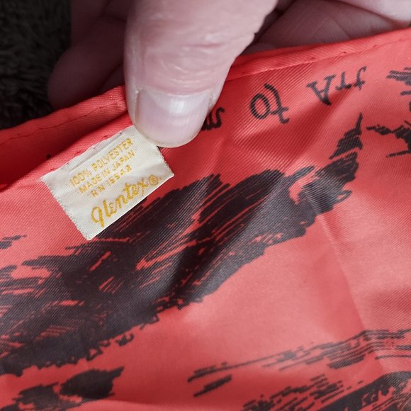 Philadelphia souvenir scarf by Glentex - Picture 4 of 9